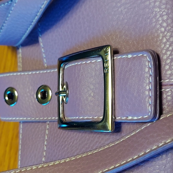Relic Lavender Purse with Plenty of Pockets & Inserts/GC/Light Wear. - Picture 2 of 10
